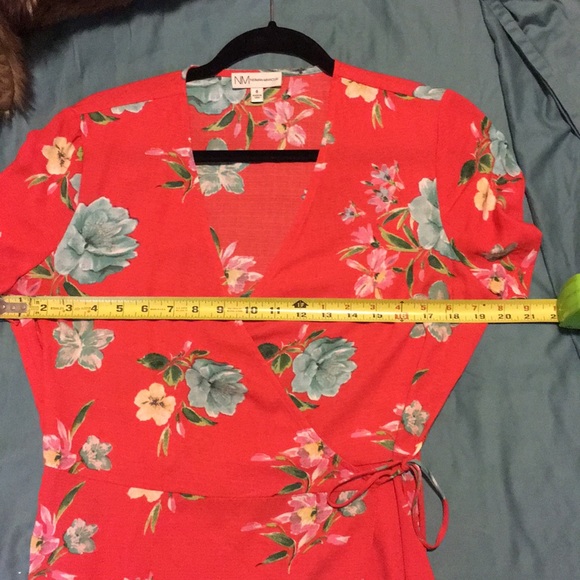 Neiman Marcus wrap dress (Never worn) - Picture 6 of 10